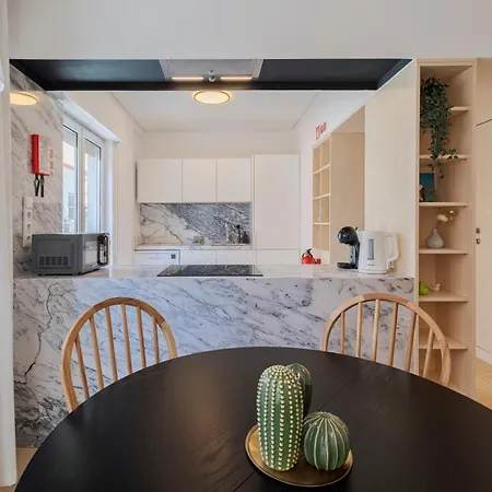 Gs In Appartement *